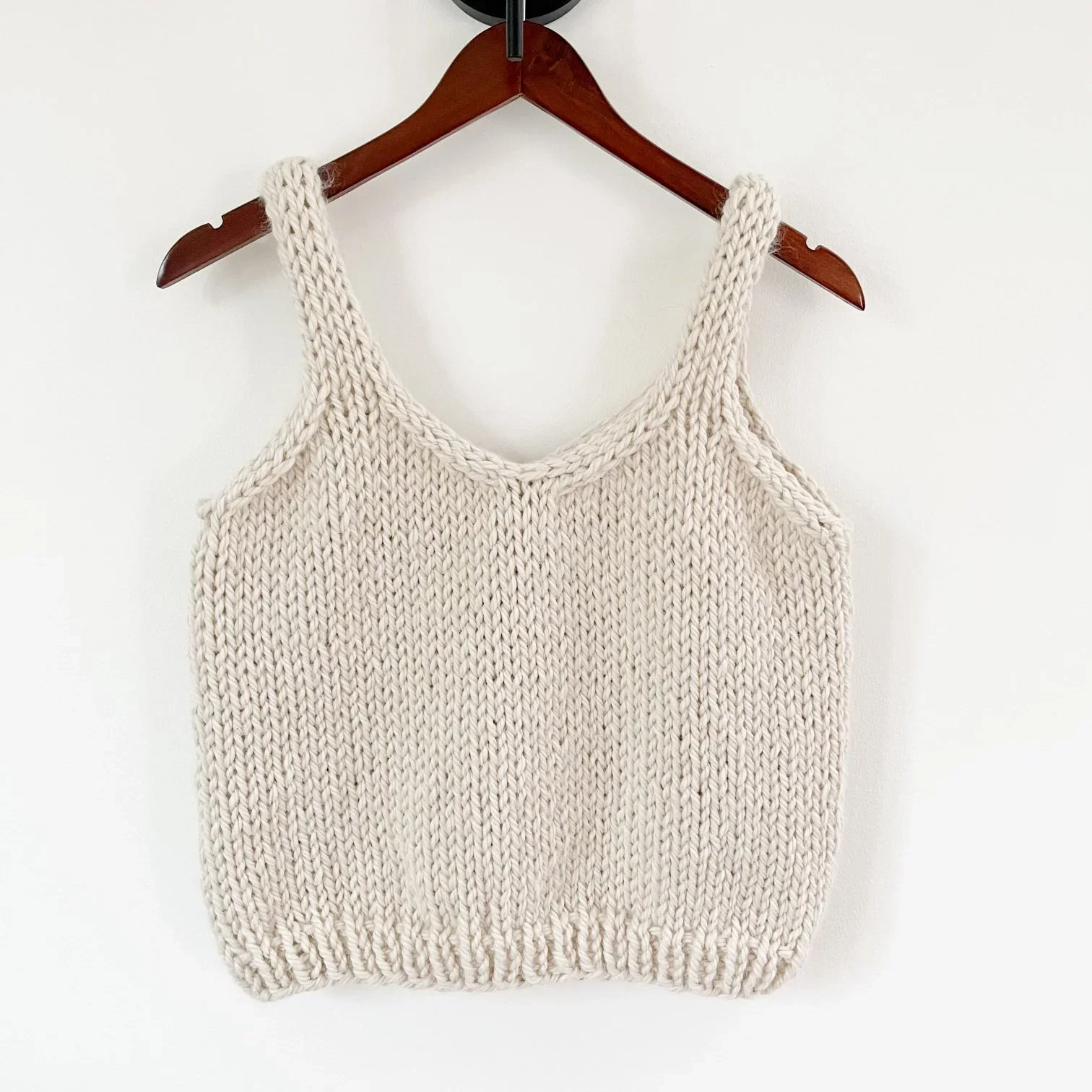 Chunky Knit Tank Knitting Pattern | Winter Wonderland — Ashley Lillis